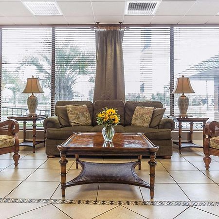 Quality Inn & Suites Georgetown Bagian luar foto
