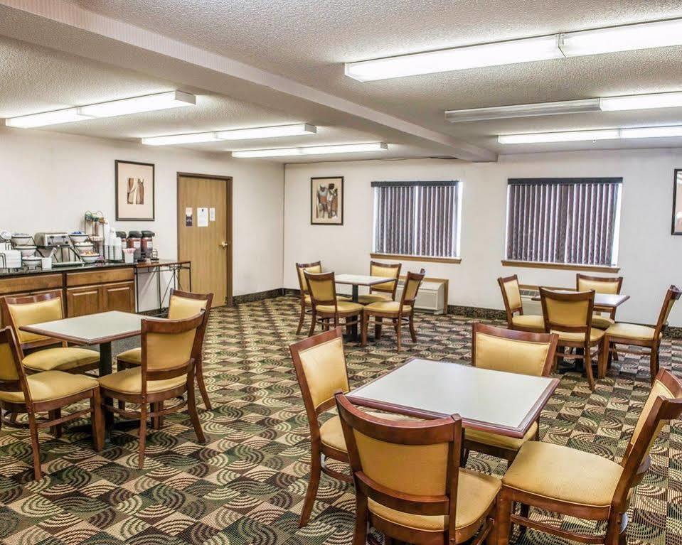 Quality Inn & Suites Georgetown Bagian luar foto